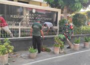 Ciptakan Lingkungan Kelurahan Bersih & Rapi Babinsa Kratonan Pelopori Kerja Bakti