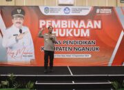 Pembinaan Hukum oleh Kabidkum Polda Jatim: Upaya Meminimalisasi Pelanggaran di Lingkungan Dinas Pendidikan Kabupaten Nganjuk