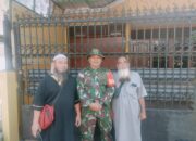 Babinsa Kratonan Datangi Juru Parkir Untuk Laksanakan Komunikasi Sosial