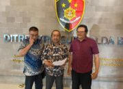 Pemimpin Redaksi Barometerbali.com Polisikan 2 Akun Fb ke Polda Bali