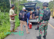 Ciptakan Stabilitas Keamanan Satgas Yonif 122/TS Pos Sawiyatami Gelar Pemeriksaan di Jalan Lintas Trans Papua