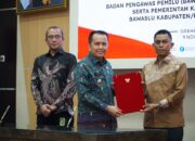 Pemerintah Provinsi, Kabupaten dan Kota Se-Sumsel Serentak Tandatangani NPHD Dana Pilkada