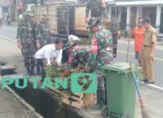 Kodim 0613/Ciamis Kerja Bakti di Sepanjang Sungai dan Jalan Untuk Antisipasi Banjir