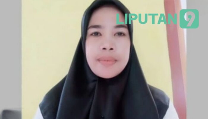 Mengabdi 18 Tahun, Guru Honorer di Bima dipecat Via Whatsapp Karena Ijazah D2