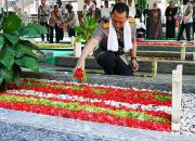 Jenderal Listyo Sigit Prabowo Ziarah ke Makam Mantan Presiden RI dalam Rangka Sambut HUT Bhayangkara Ke -80