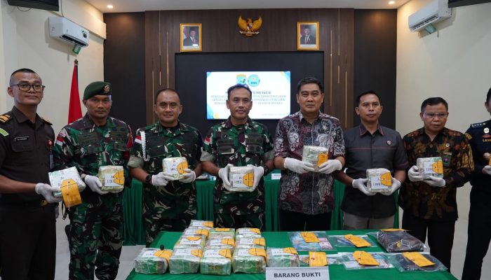 Satgas Pamtas Yonahanud 1/PBC/1 Kostrad Gagalkan Penyeludupan Puluhan Kilo Narkoba