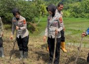 Satlantas Polres Kuningan Bersinergi dengan Dinas Pertanian Ketahanan Pangan di Desa Cibulan