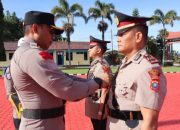 Tongkat Komando Satlantas Polres Toba Berganti, Kapolres Pimpin Sertijab dan Lepas Personel Mutasi dengan Penuh Haru