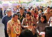 Wakil Bupati Taput Bersama Menteri Ekonomi Kreatif RI Hadiri Pergelaran Opera dan Konser Musik Tona Sisn Huta