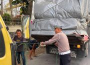 Kanit Turjawali Satlntas Polres Karo Evakuasi Kenderaan Mogok Arus Lalulintas tetap Lancar