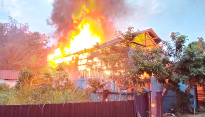 Rumah Panggung Warga di Musi Rawas Ludes Terbakar, Diduga Akibat korsleting Listrik