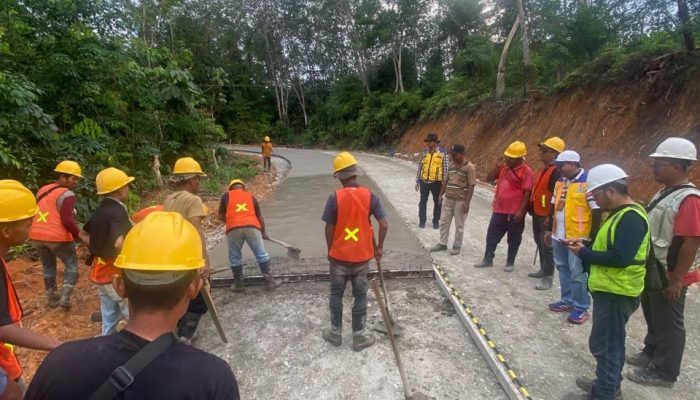 UPTD BMCK Gunungtua, Pembangunan kawasan Jalan Sipiongot sedang Berjalan ditargetkan selesai tepat waktu, tepat sasaran dengan standar mutu yang tinggi