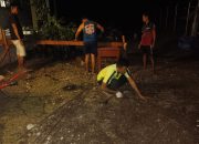 Lembur Hingga Malam, Satgas TMMD ke 129 Kodim 1807/Sorong Selatan Kebut Pembangunan Rumah Semi Pemanen  Capai 49 Persen