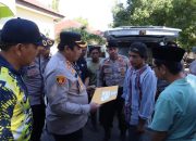Jawab Penantian Keluarga, Polres Selayar Kawal Jenazah Hasbi Korban KLM Nurul Salsa Hingga ke Peristirahatan Terakhir