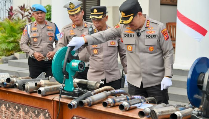 Polrestabes Bandung Musnahkan 1.172 Knalpot Tidak Sesuai Spesifikasi Teknis Hasil Penertiban