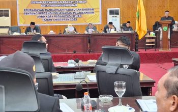 Paripurna Demi Paripurna, Publik Bertanya: Ke Mana Wakil Wali Kota Padangsidimpuan?