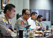 Tindak Lanjut Arahan Presiden Wakapolri dan Wamen Kehutanan Konsolidasikan Langkah Nasional Hadapi El Nino dan Karhutla