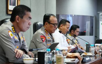 Tindak Lanjut Arahan Presiden Wakapolri dan Wamen Kehutanan Konsolidasikan Langkah Nasional Hadapi El Nino dan Karhutla