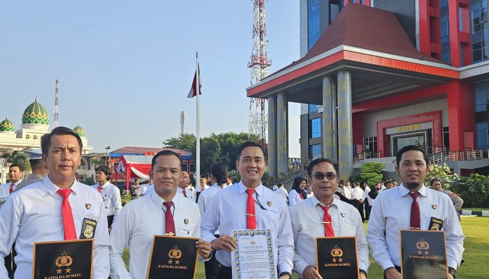 Presisi dan Berprestasi 10 Personel Polres Musi Rawas Raih Penghargaan Bergengsi dari Kapolda Sumsel