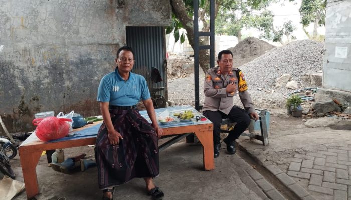 Kapolsek Sarirejo Jalin Silaturahmi dengan Tokoh Masyarakat, Perkuat Sinergi Jaga Kamtibmas