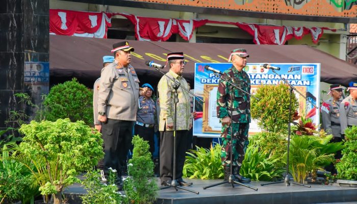 Apel Kebangsaan Jaga Rawat Jawa Barat, Kapolresta Cirebon Ajak Seluruh Elemen Bersatu Jaga dan Rawat Kabupaten Cirebon