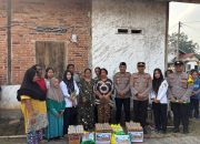 Wujud Kepedulian Nyata: Polres Musi Rawas Rangkul Korban Kebakaran di Desa Pedang Melalui Aksi Cepat Bantuan