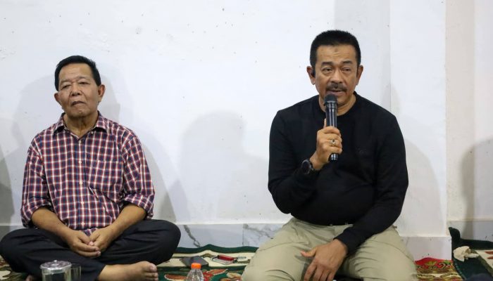 Bupati Mandailing Natal dan Dahan Hasan Silaturahmi dengan Warga Natal