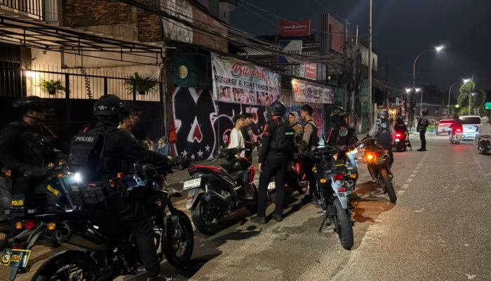 Hendak Tawuran di Ujung Menteng 5 Remaja dan 3 Senjata Tajam Diamankan Polisi