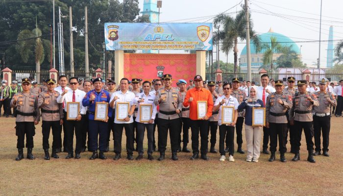 Apresiasi terhadap Stakeholders terkait dalam Upaya Penanggulangan Karhutla Kapolres Musi Rawas Berikan Penghargaan