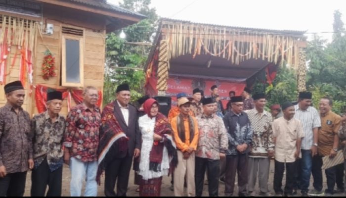 11 Tahun Penantian Berakhir, Ribuan Keluarga Siregar Siagian Saksikan Peresmian Sopo Godang di Bona Pasogit