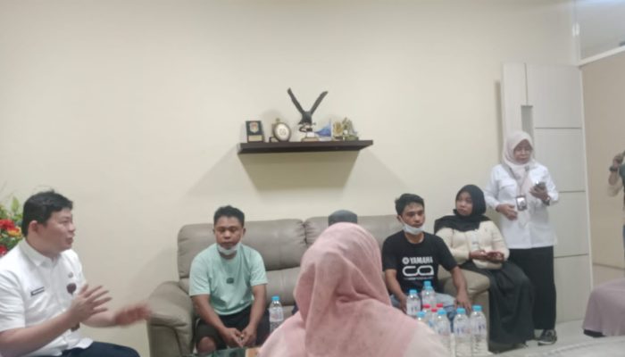 Manager RSUD Prof Dr H.M Anwar Makkatutu Bantaeng Gelar Pertemuan Bersama Pihak Keluarga Pasien