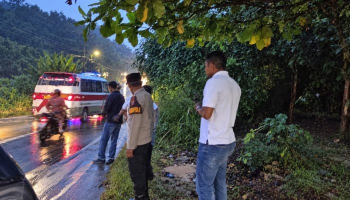 Respon Cepat Pengaduan Masyarakat,Kanit PPA Polres Madina Olah TKP Dugaan Kekerasan terhadap Anak di Panyabungan Utara