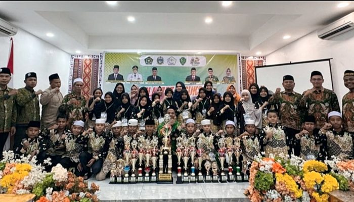 Porsadin Madina Sabet 17 Piagam, Prestasi Diraih Tanpa Campur Tangan Pemkab