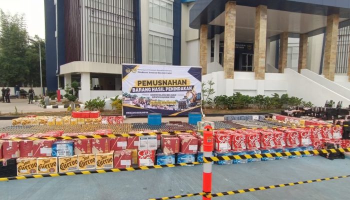 Beacukai Sumbagtim Musnahkan 22,4 Juta Batang Rokok Ilegal, Potensi Kerugian Negara Rp 20,56 Miliar