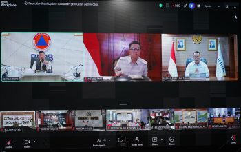 Kasdam ll/Sriwijaya Ikuti Rakor Pembaruan Cuaca dan Penguatan Patroli Darat Penanganan Karhutla Bersama BNPB