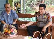 Bentuk Kepedulian Serta Perhatian Pemimpin, Kapolres Musi Rawas Besuk Personel Sakit